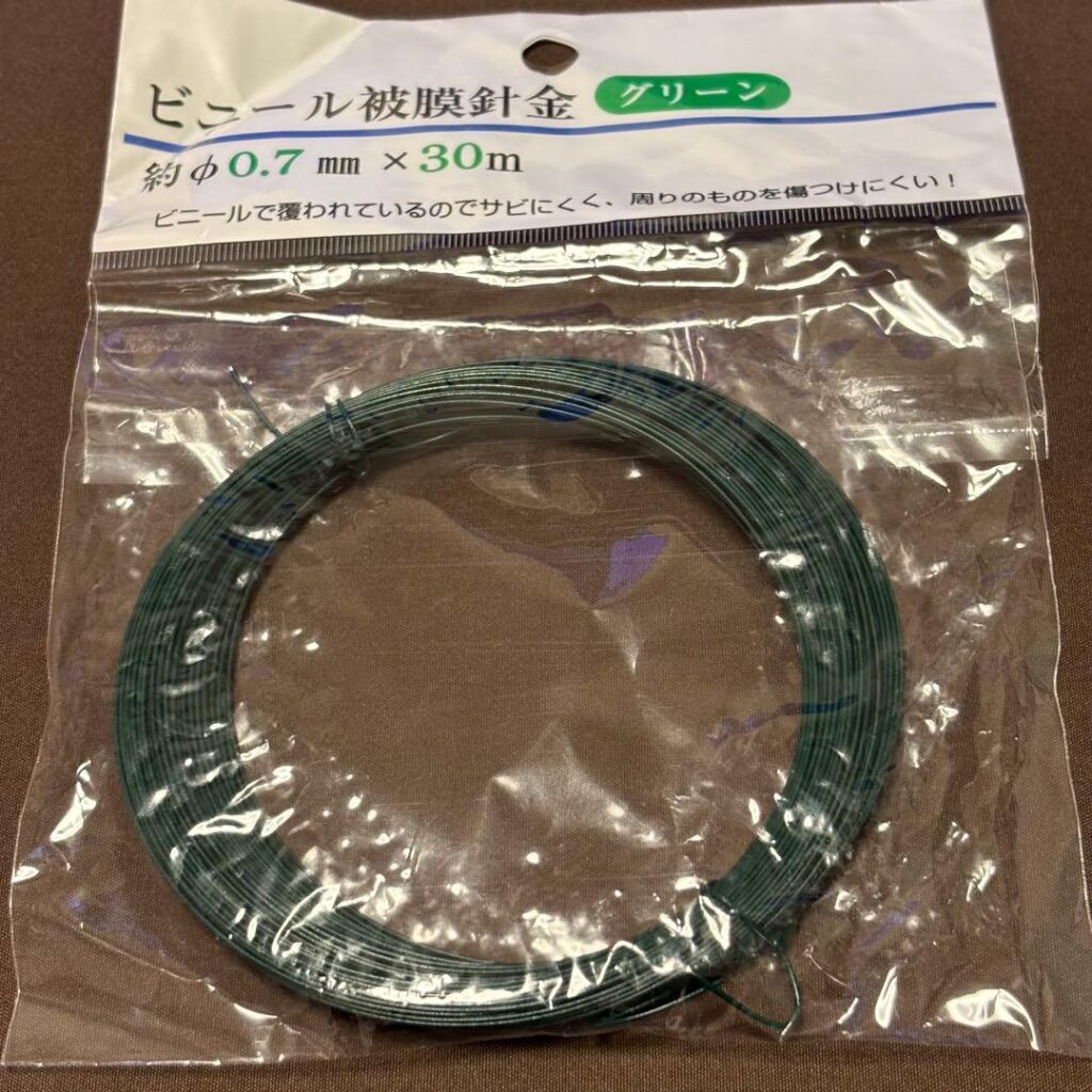 セリア 針金 レビュー, 針金 100均 DIY, セリア ワイヤー 使い勝手, 100均 ワイヤー 活用アイデア, 針金 DIY おすすめ, セリア DIY 材料