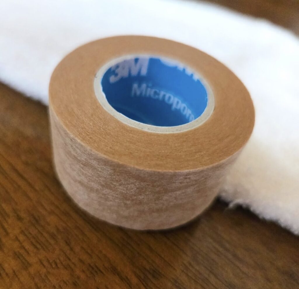 マイクロポアテープ どこで買える, マイクロポアテープ ダイソー セリア, マイクロポアテープ ドラッグストア, マイクロポアテープ 通販 比較
