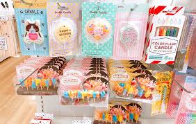 セリア パーティーグッズ ダイソー 比較 レビュー, 100均 パーティーグッズ 誕生日会 おすすめ, セリア 誕生日 飾り付け 使い心地 検証, ダイソー セリア パーティーグッズ 違い 評価